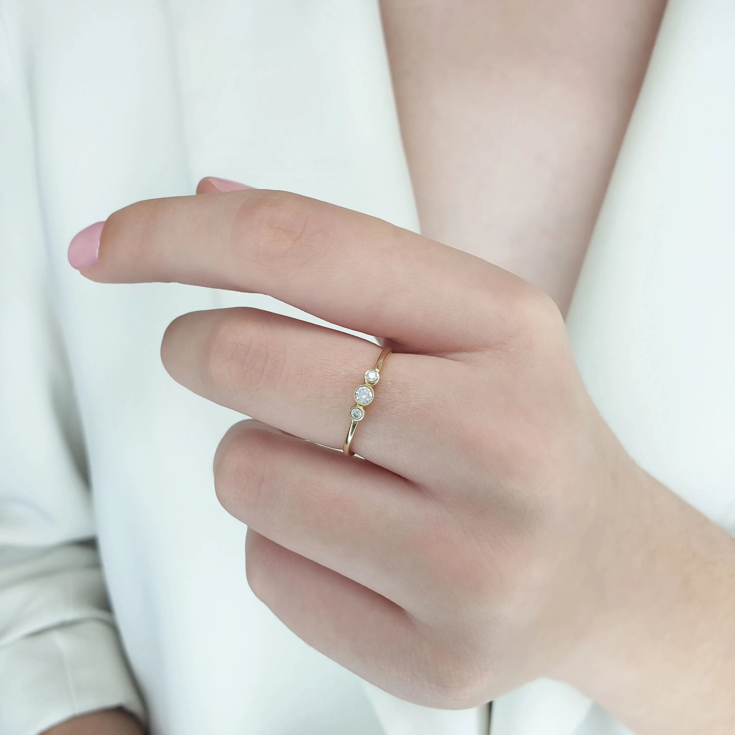0,15ct Diamonds In Solid Gold Ring