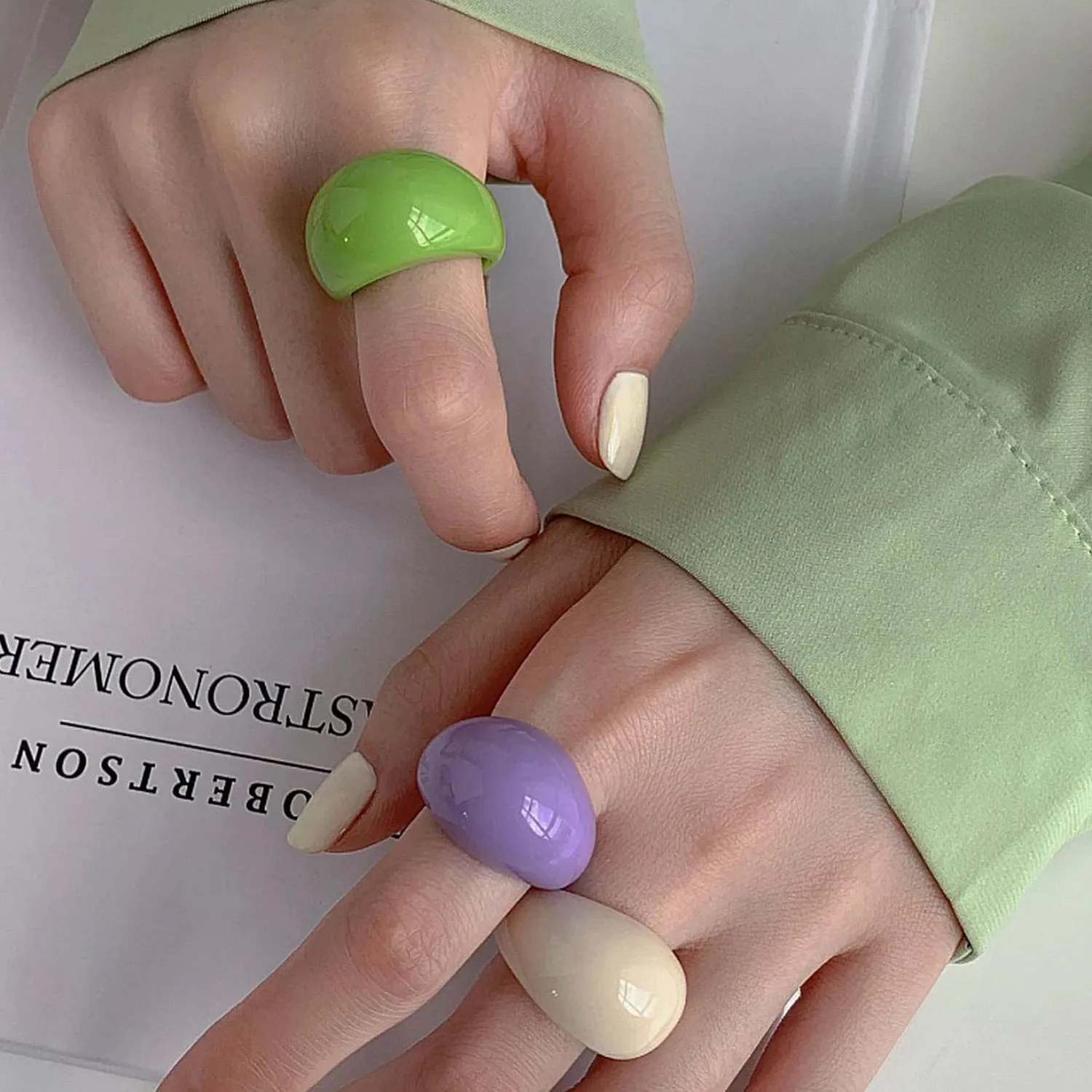 Big Round Acrylic Resin Rings.