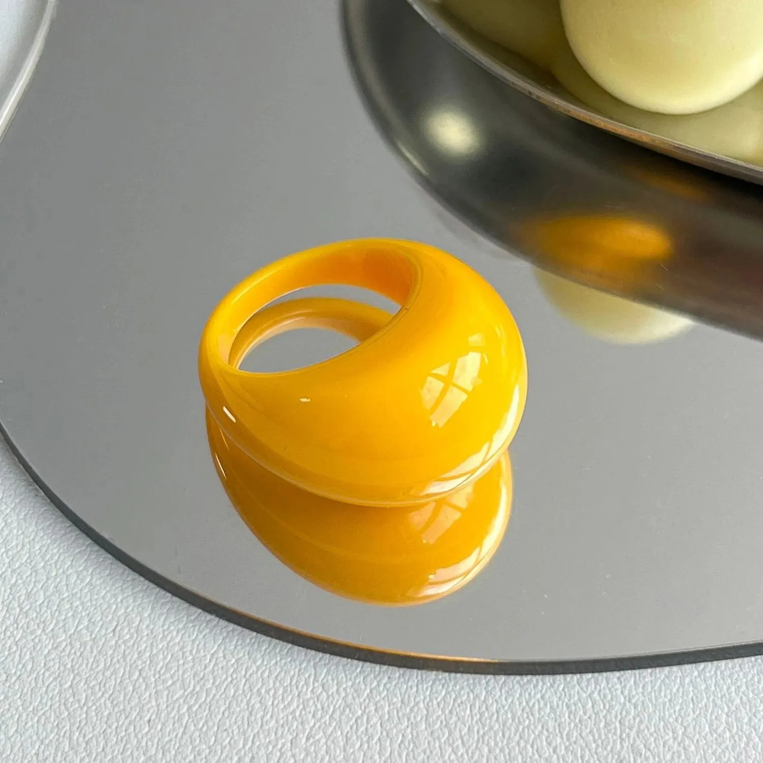 Big Round Acrylic Resin Rings.