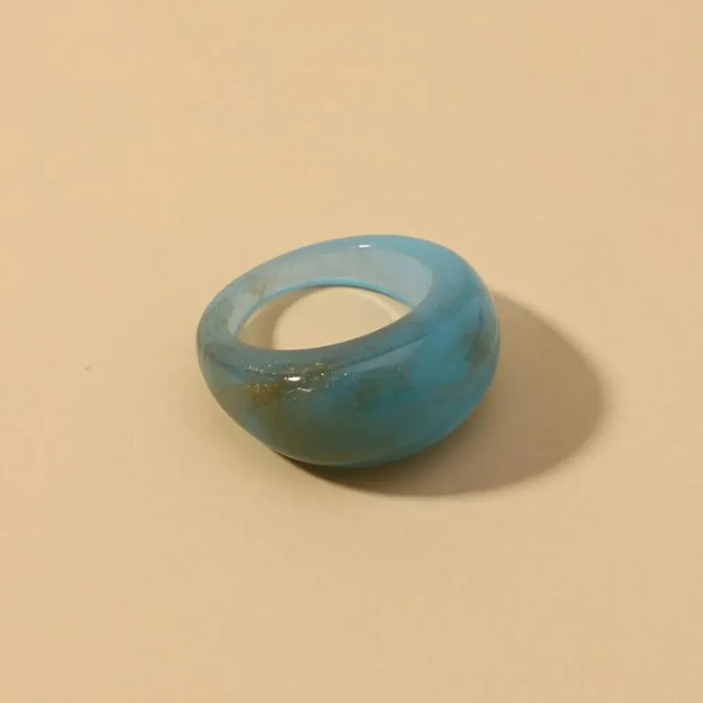 Big Round Acrylic Resin Rings.