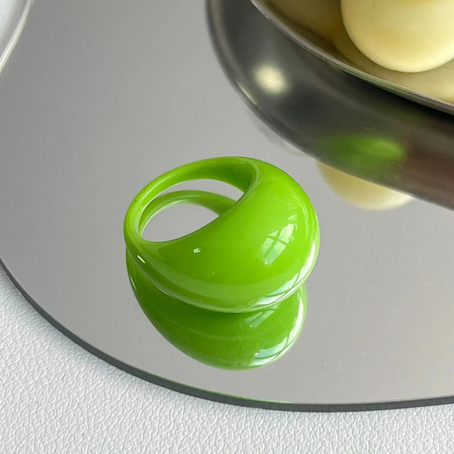 Big Round Acrylic Resin Rings.