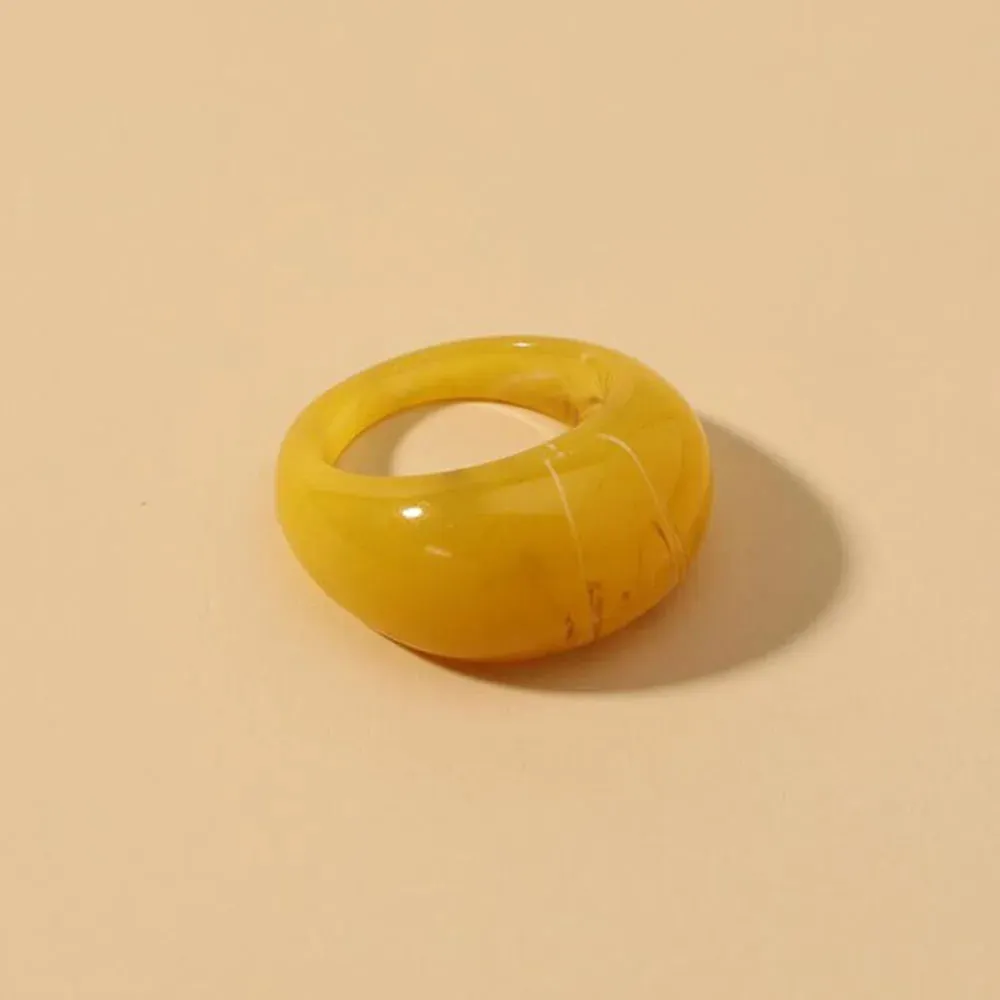 Big Round Acrylic Resin Rings.