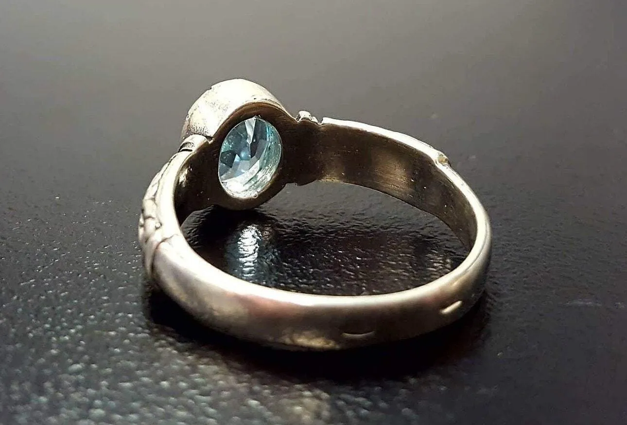 Blue Topaz Boho Ring - Oval Blue Topaz Ring - Solitaire Blue Topaz Band