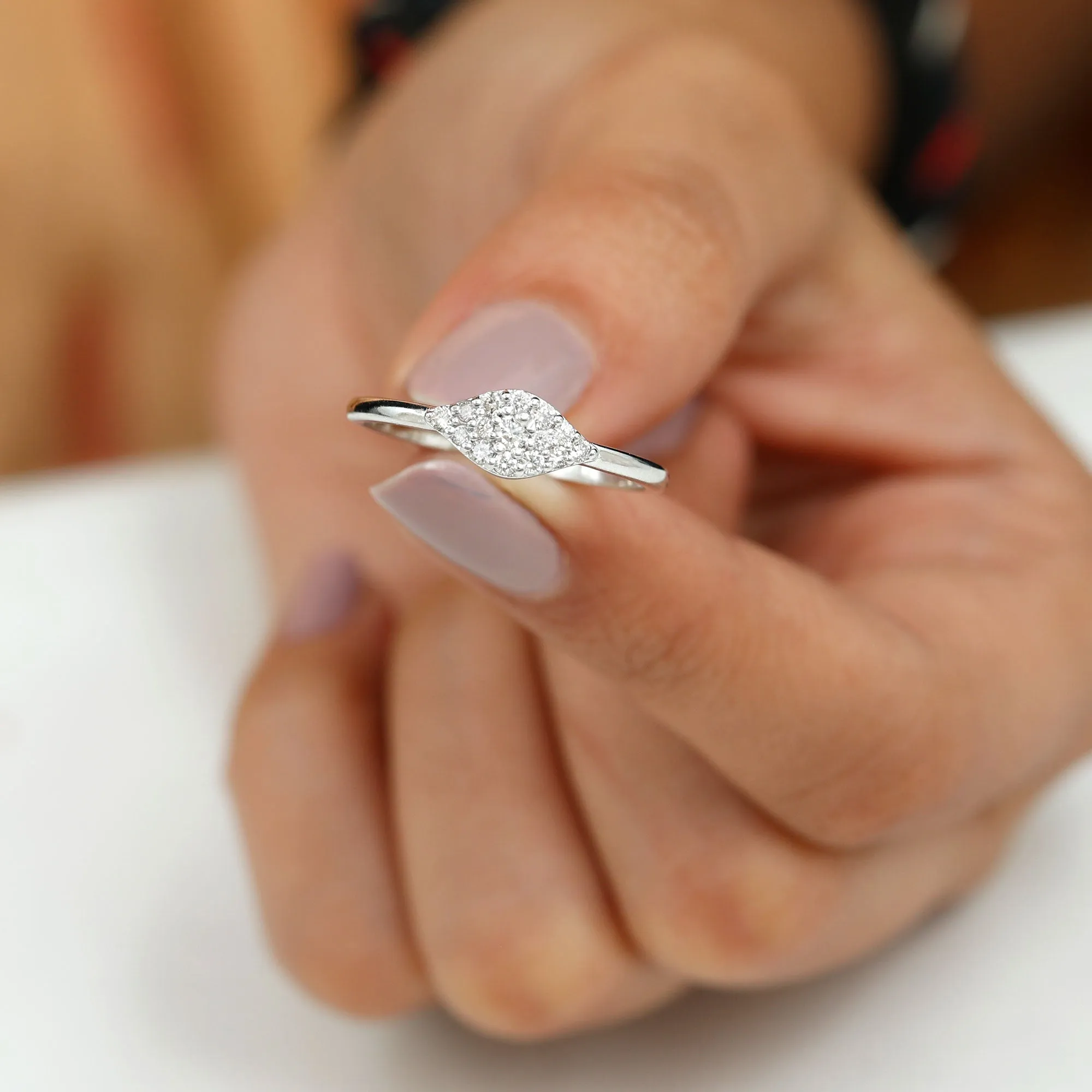 Certified Diamond Minimal Cluster Ring in Illusion Setting