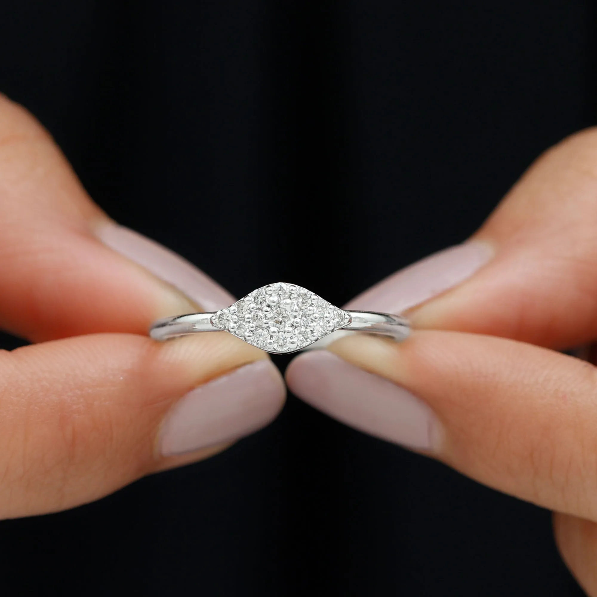 Certified Diamond Minimal Cluster Ring in Illusion Setting