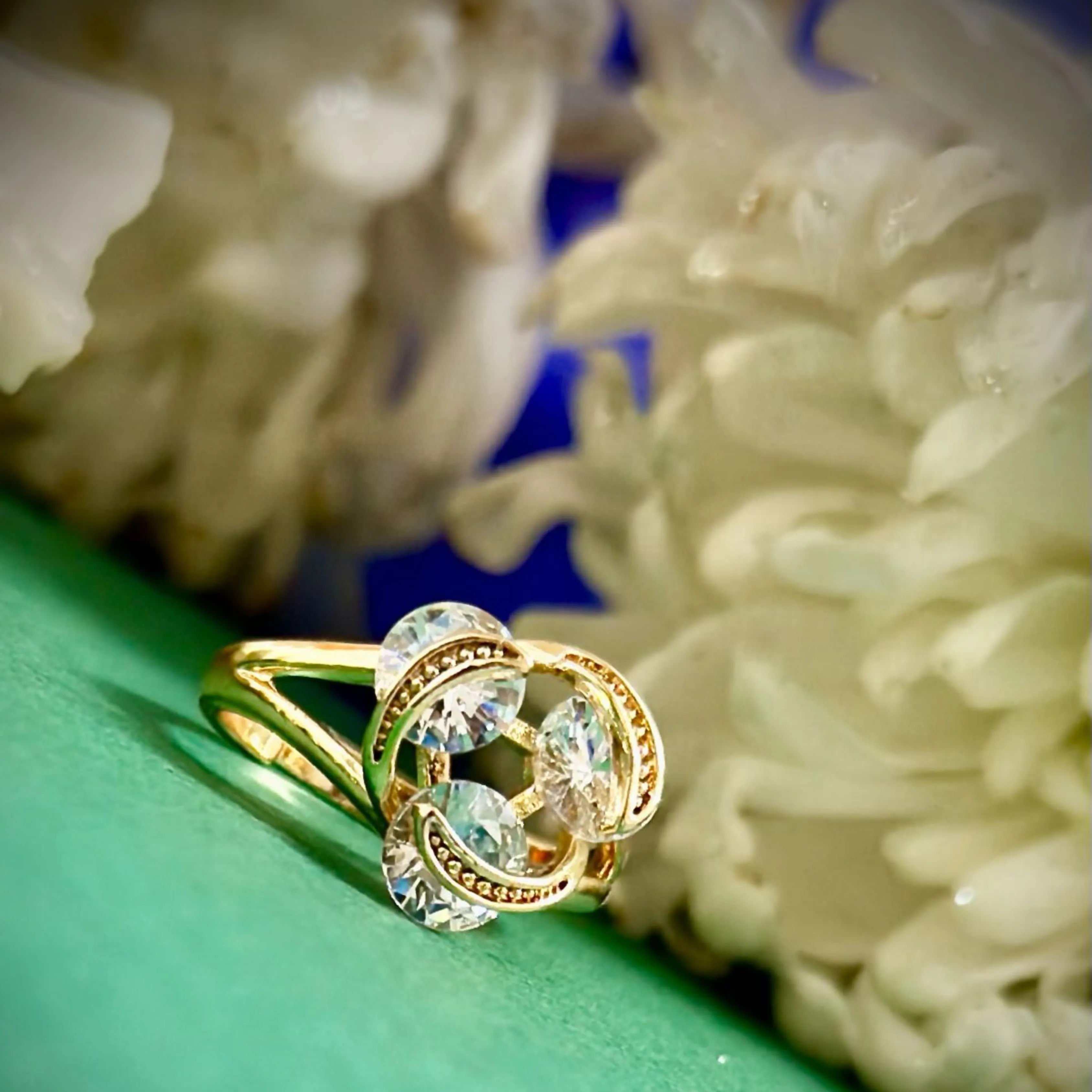 Contemporary Adjustable Finger Ring For Women & Girl (Free Size)