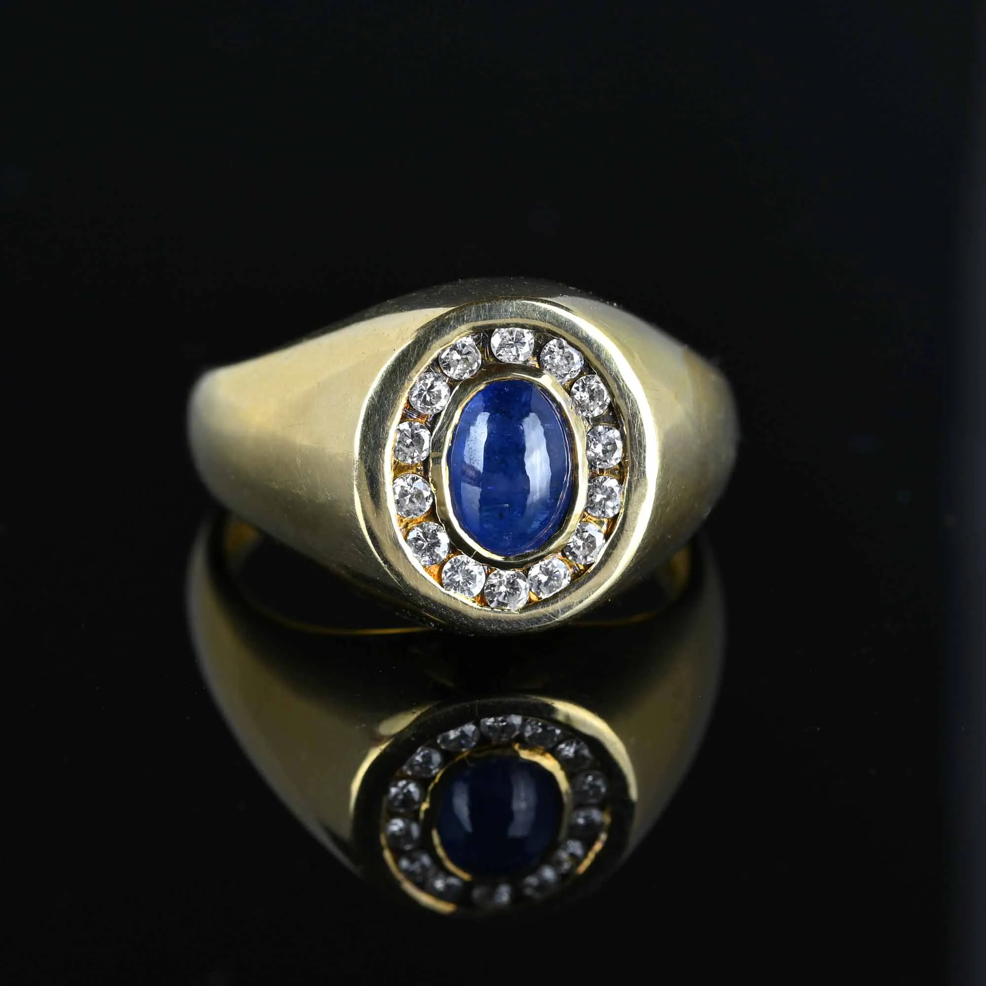 Diamond Halo Sapphire Cabochon Signet Ring in 14K Gold