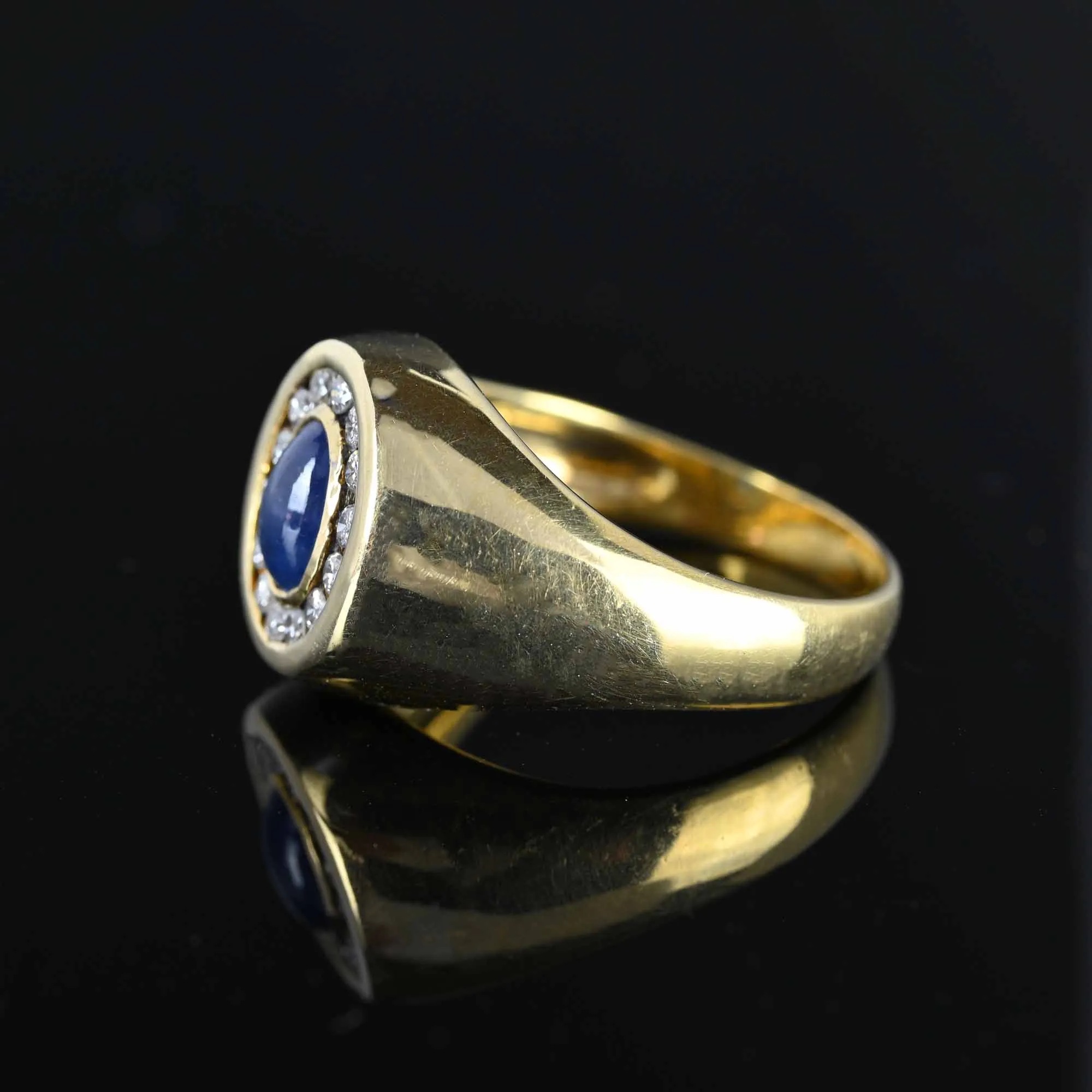 Diamond Halo Sapphire Cabochon Signet Ring in 14K Gold