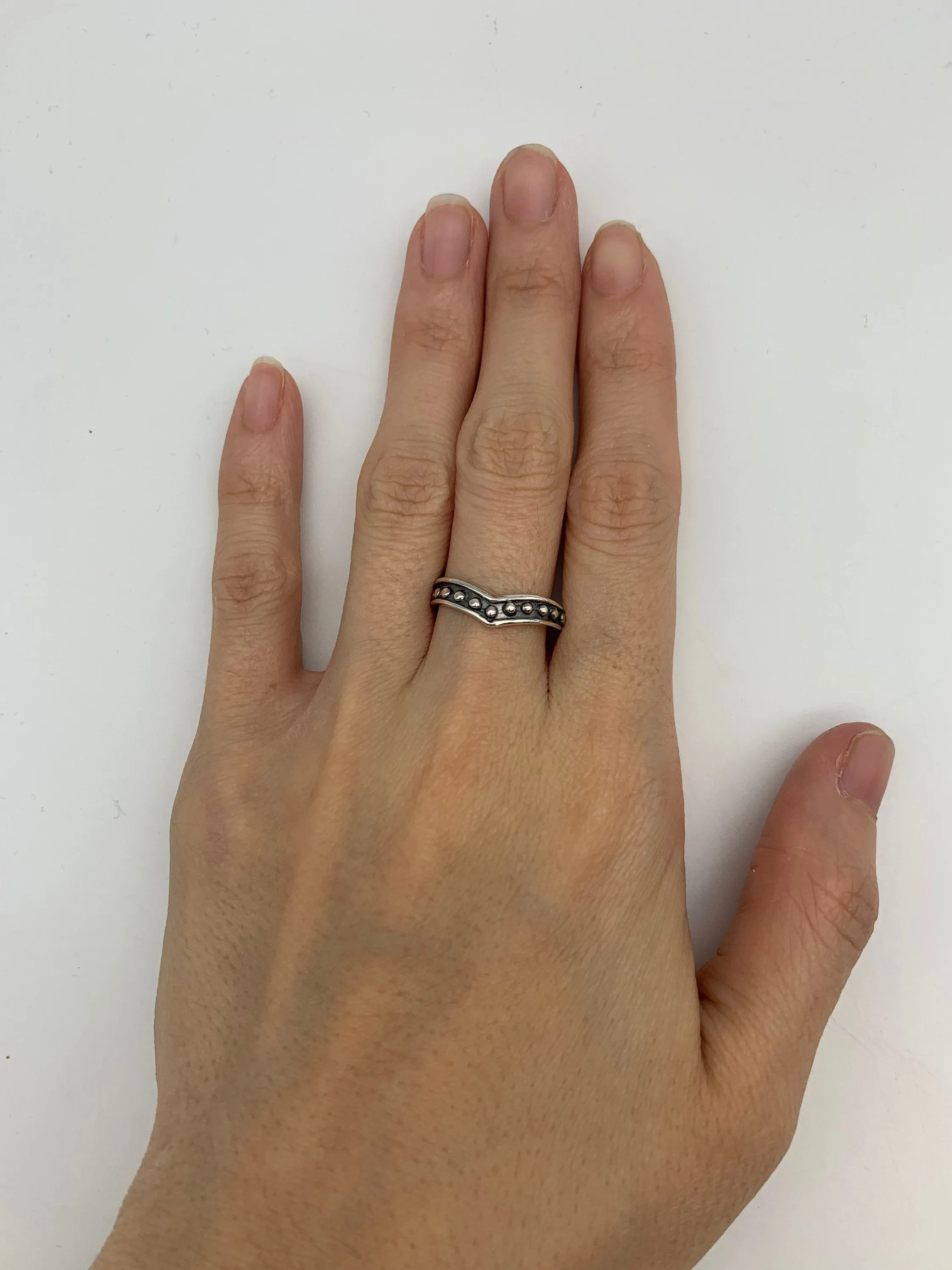 Dotted Chevron Ring - Wishbone Ring - V Shape Dotted Ring