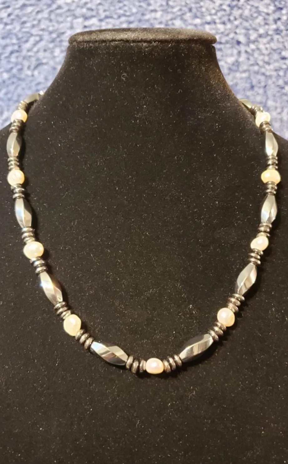 Hemotite & Freshwater Pearl Set. 20" Necklace & 7" Bracelet with Magnet Clasp.