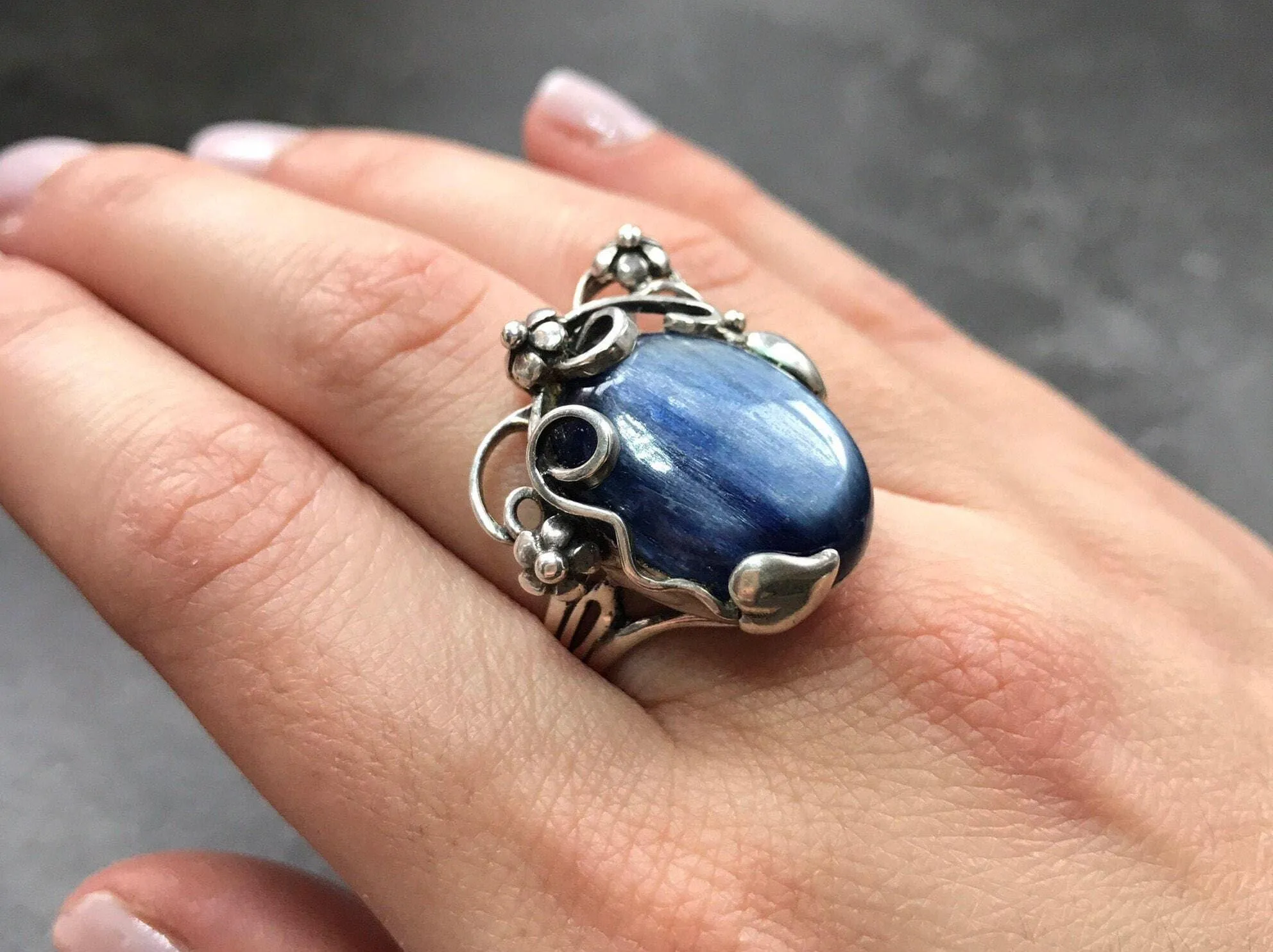 Kyanite Silver Ring - Blue Boho Ring - Statement Kyanite Ring