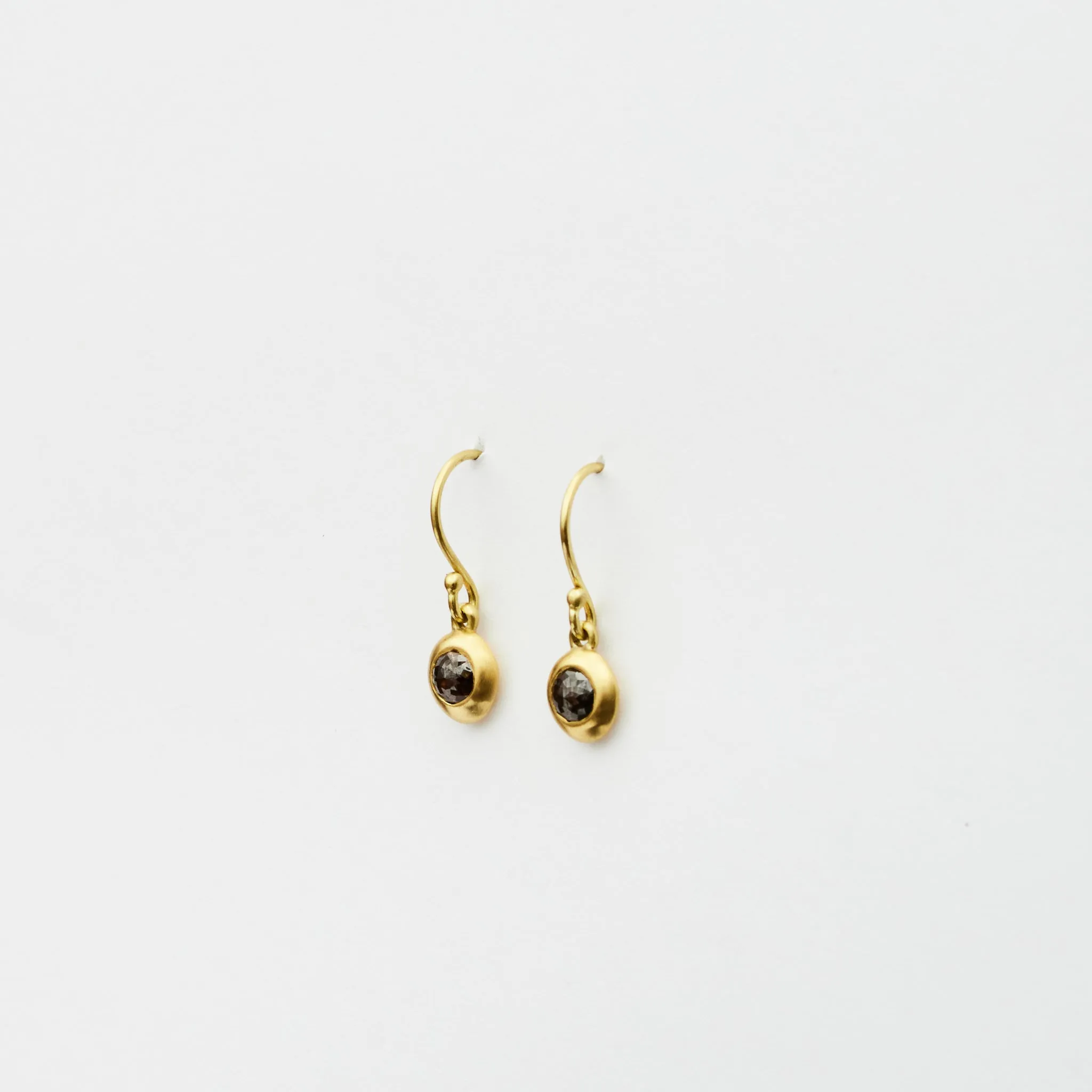 Louie, 19K Gold