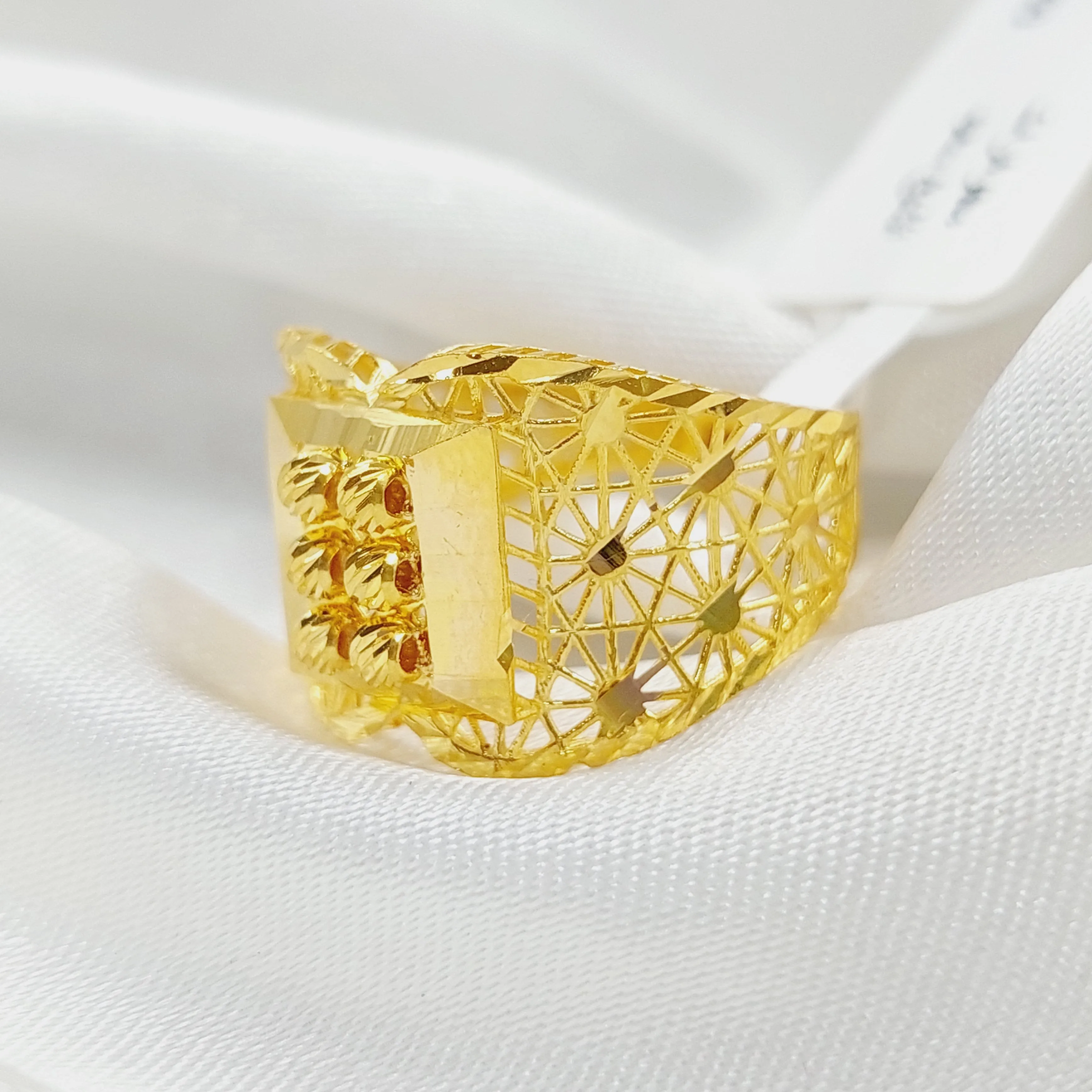 Luxury Engraved Ring
