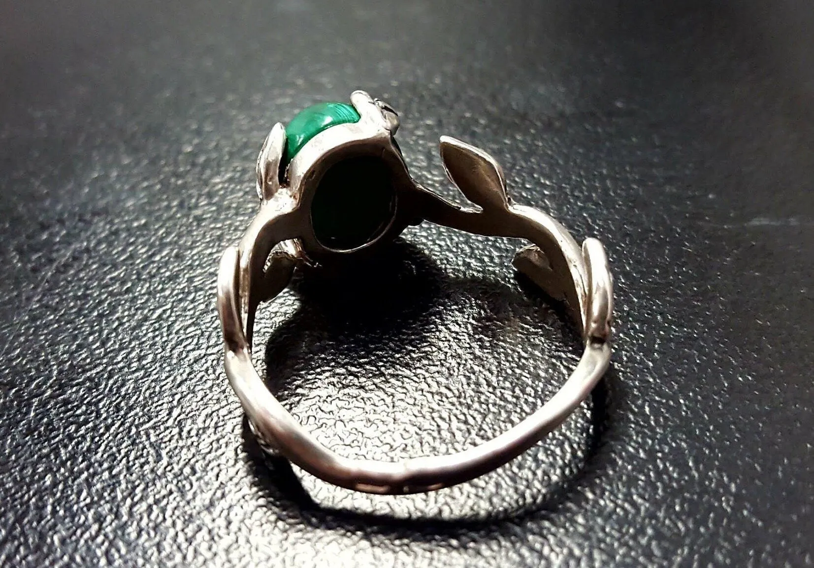 Natural Malachite Ring - Green Solitaire Ring - Vintage Leaf Ring
