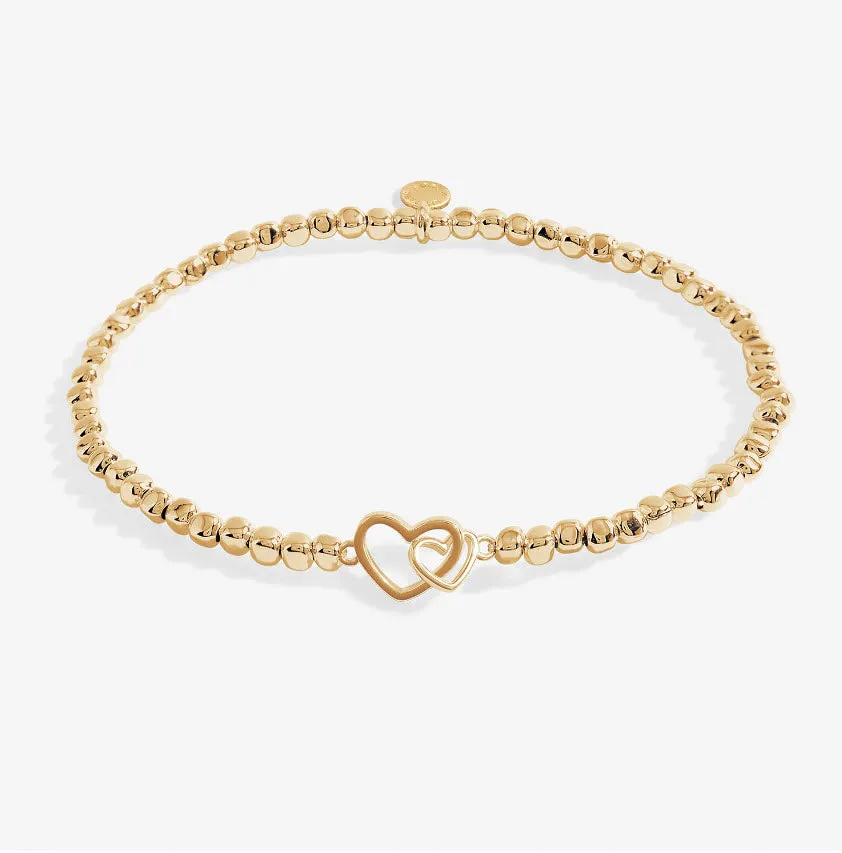 The Marvelous Mom Bracelet in Gold